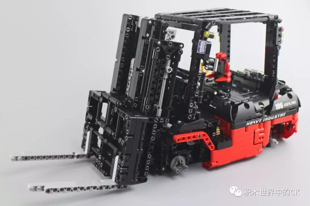 宇星模王2024新品堆高车,宇星模王积木回力车