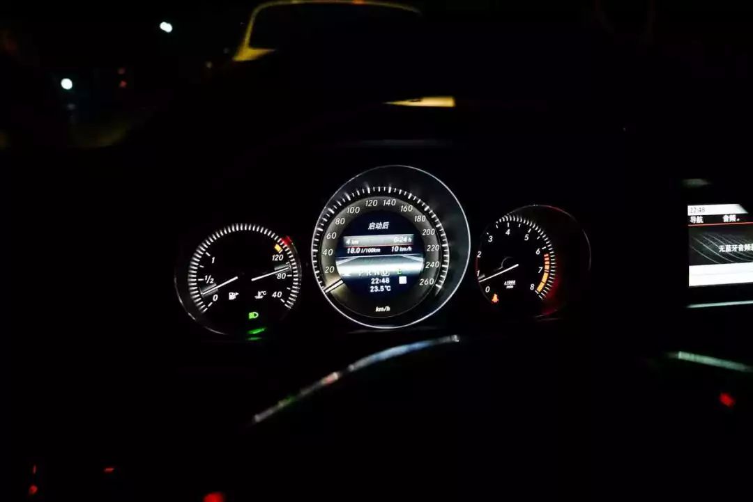 14万买奔驰C，6年只跑2万公里，收藏级