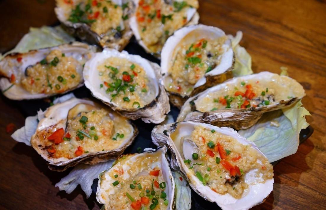 吃嘌呤高的食物会使尿酸高吗,高嘌呤食物导致尿酸高可以治愈吗