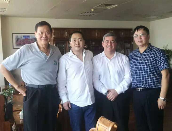 鐑熷彴瓒崇悆涓婚,鐑熷彴骞翠細