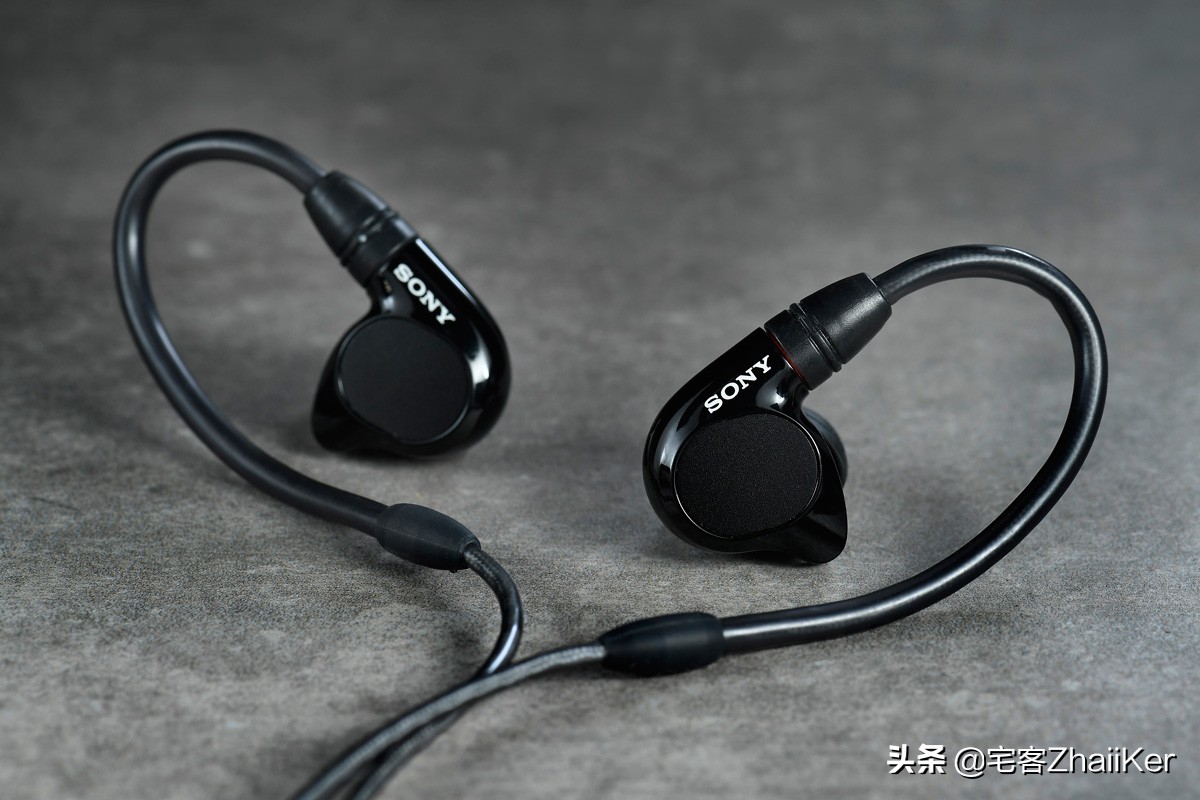 索尼黑砖配什么耳机最佳,索尼颈挂式耳机十佳评测