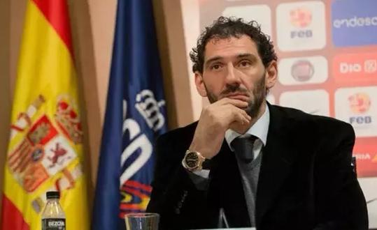 想当篮协主席先打NBA！姚明成中国篮球标杆，此人开创一星四射