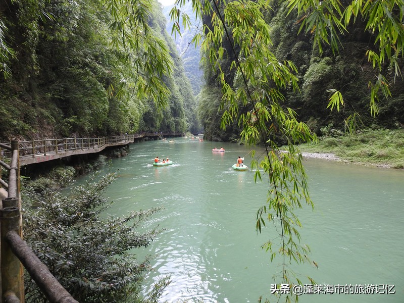 重庆彭水县风景石基地,彭水山水风景