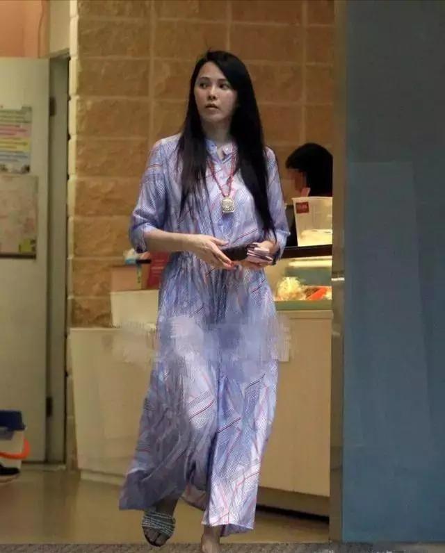 说好的不老女神，怎么生图就崩了？