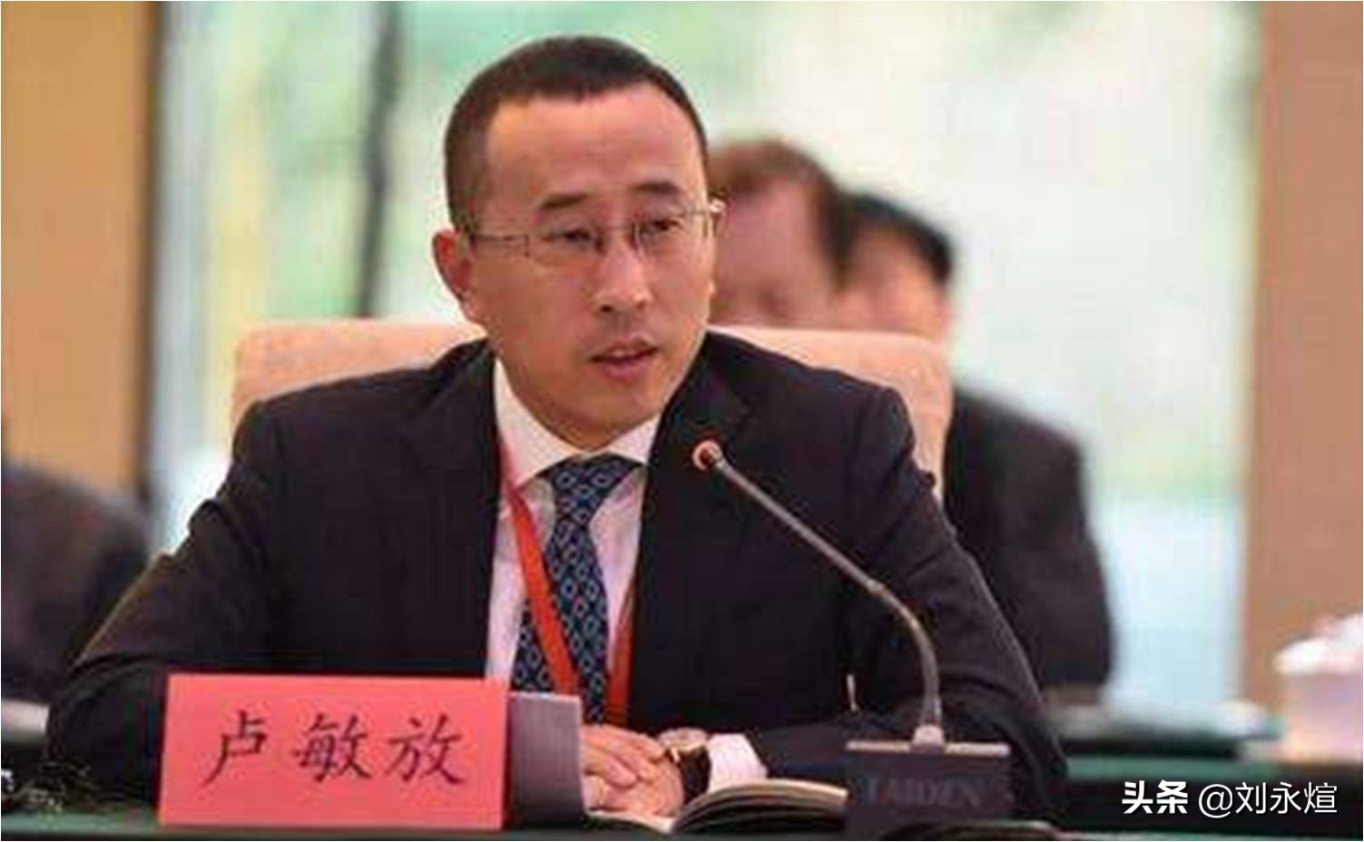 割肉君乐宝，拔草贝拉米踩钢丝：蒙牛对标双千亿之惑