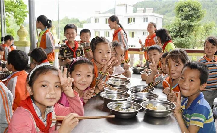 革命老区遵义贫困县全部出列