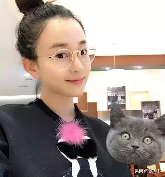 踩着天王嫁豪门，心机女人最好命？