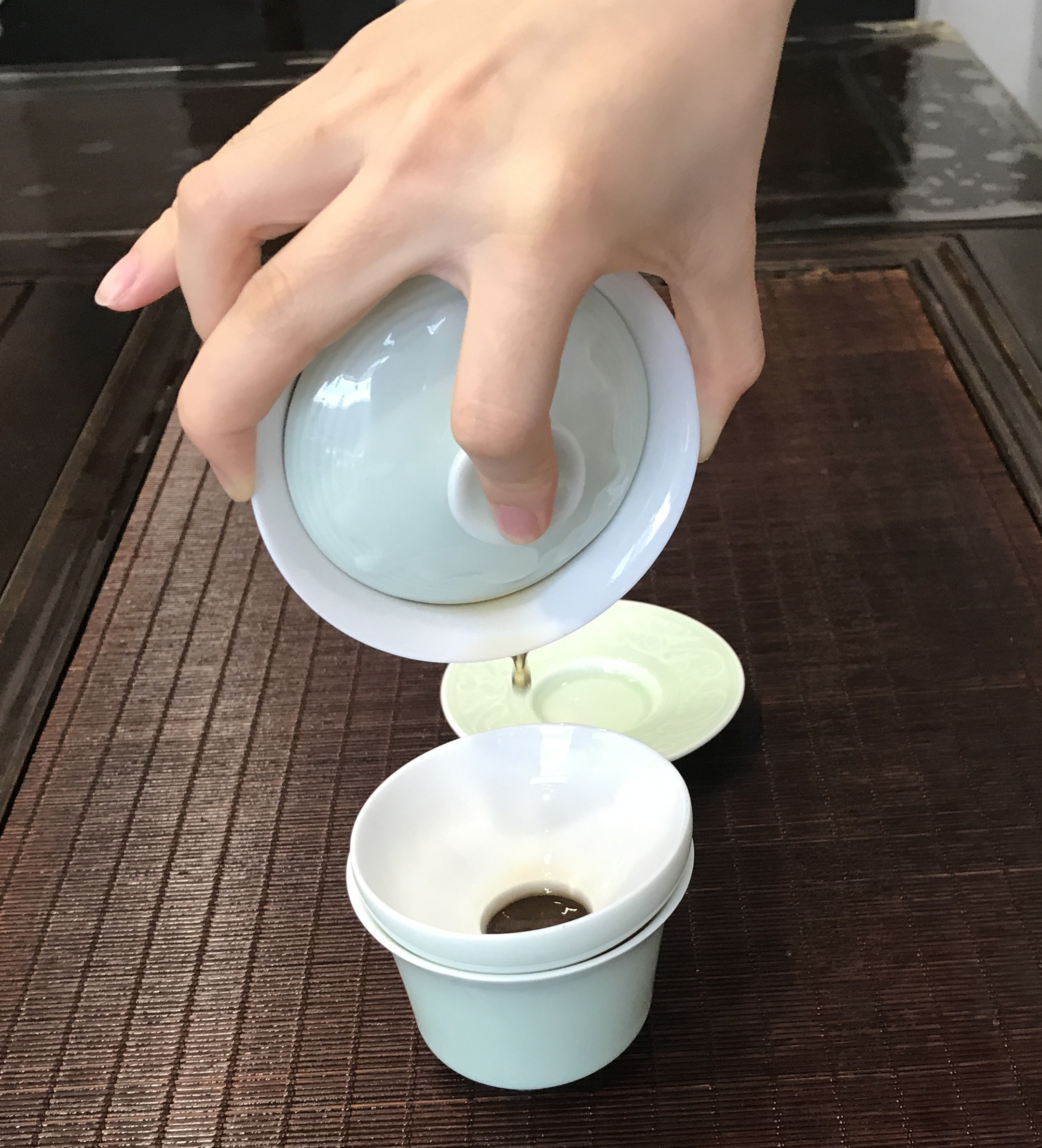 盖碗泡茶怎么泡才好喝,新手盖碗茶泡茶手法和技巧