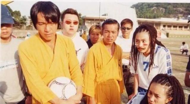 一个演员演绎部剧有多少钱,潘粤明拍电视剧多少钱