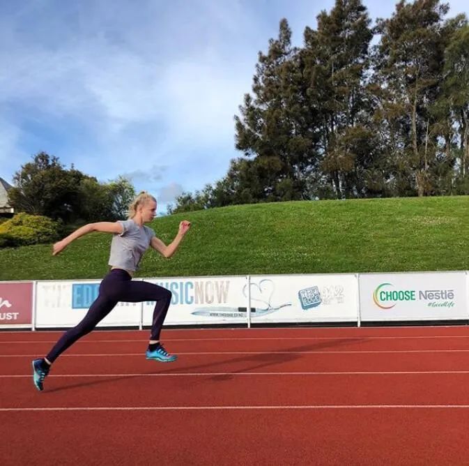 纽航空乘,纽航空姐失业后视频