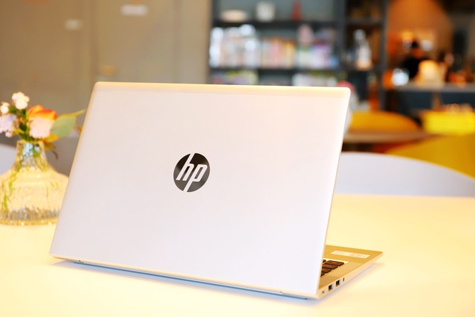 1kg以内超轻薄笔记本1035g1,1kg左右的轻薄本