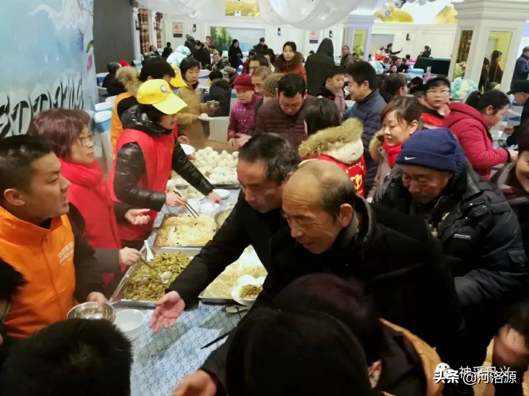 巩义免费腊八粥,巩义腊八粥