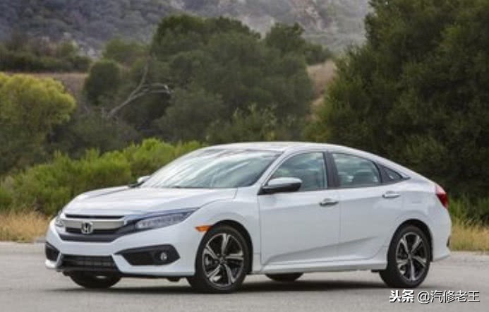 顶配版本田思域,10年低配版本田思域值得买吗