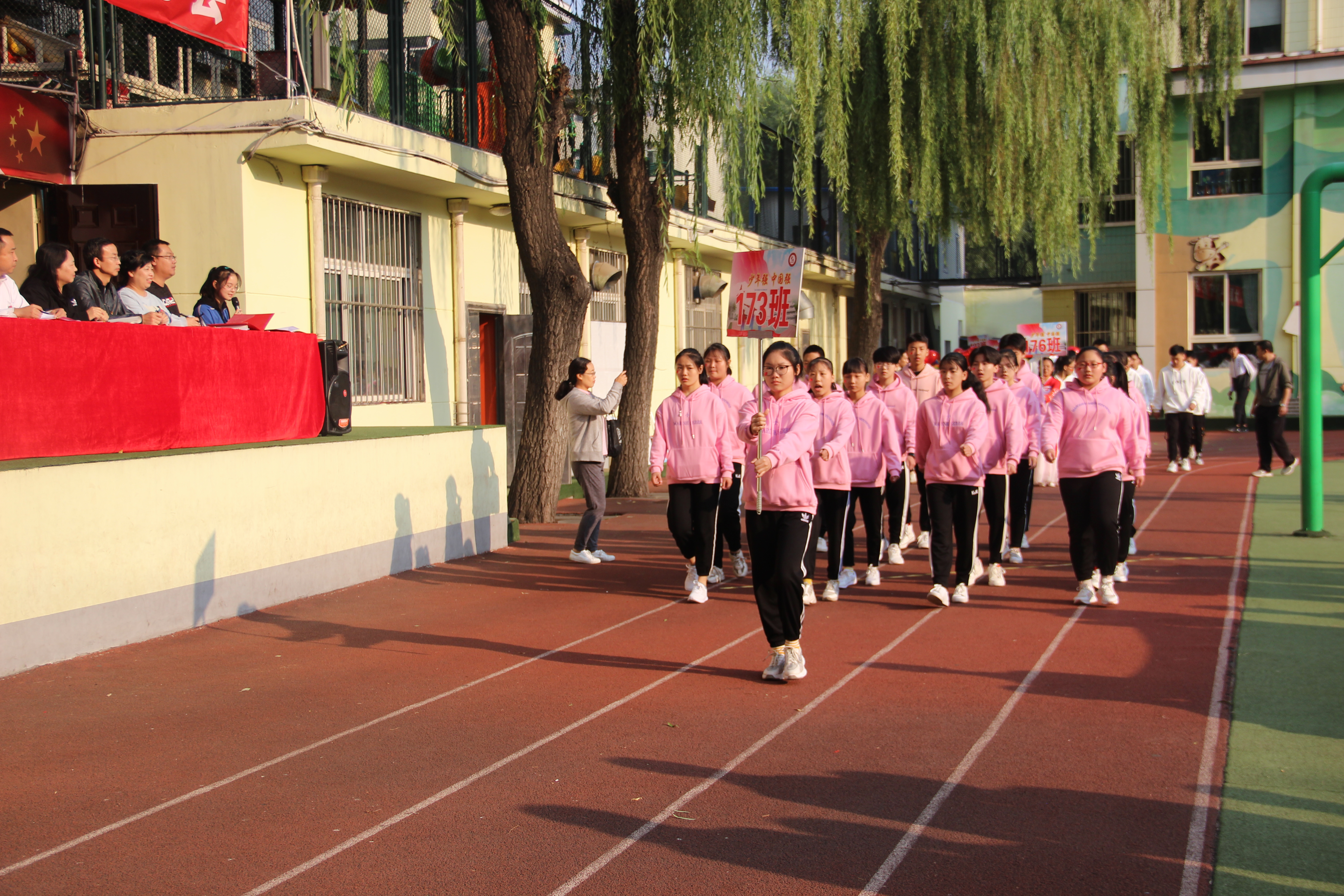 太原市四十八中中学生运动会,校运会激情点燃梦想拼搏铸就辉煌