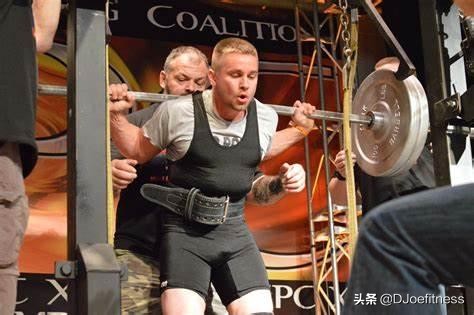 健身与力量举的区别,力量举健身操作