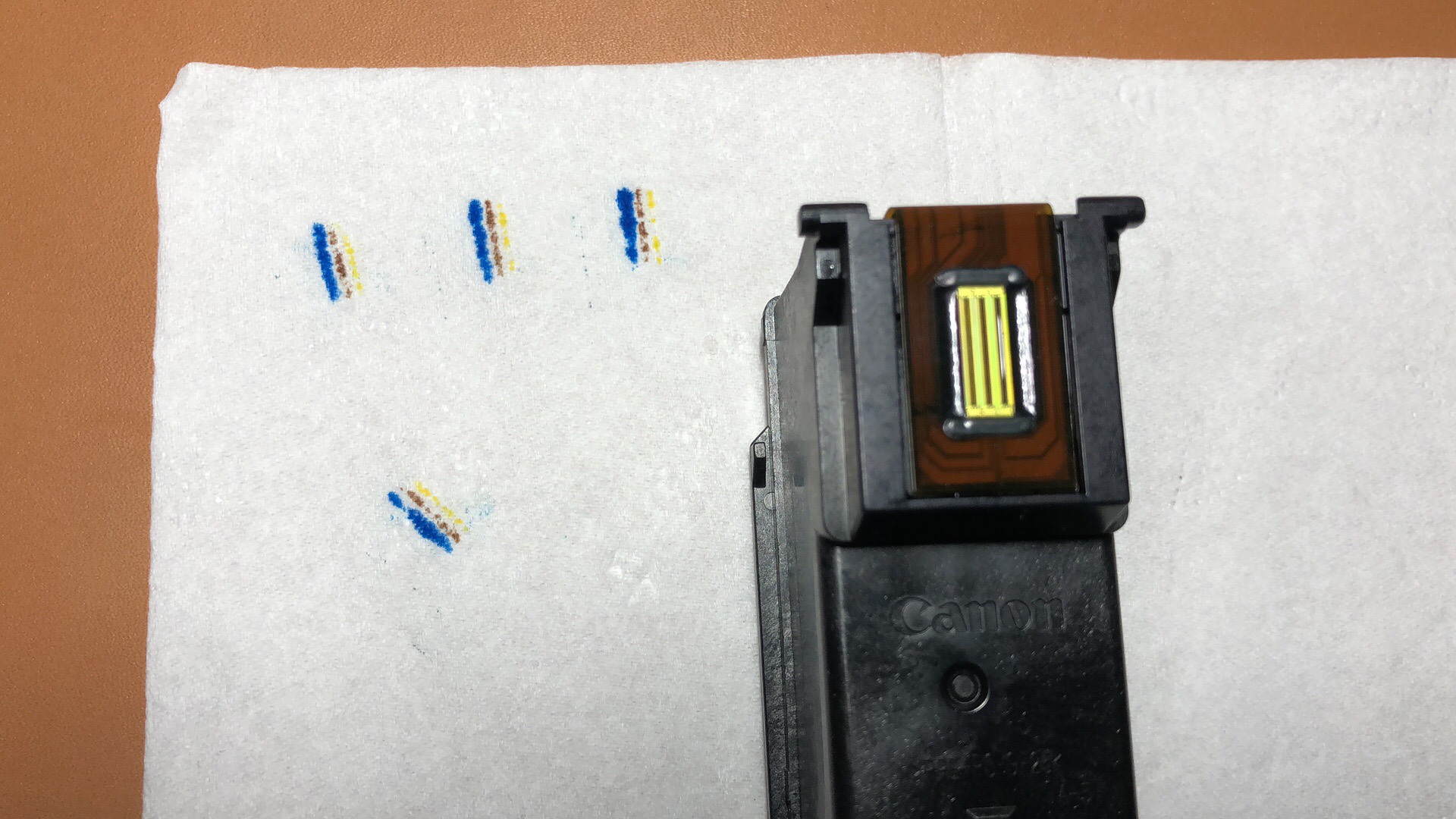 打印机彩色墨盒喷头漏墨,喷墨打印机外置墨盒断墨怎么处理