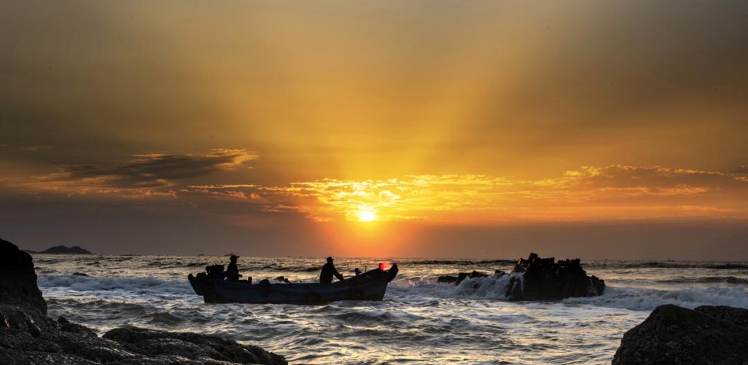 青岛好吃高端的店,青岛有什么很辣很好吃的