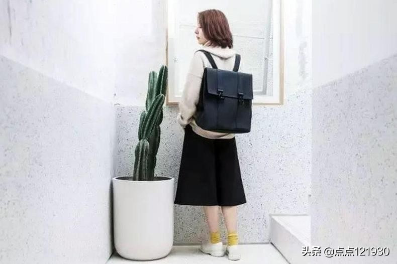 韩国明星双肩包,明星老花真皮双肩包女款