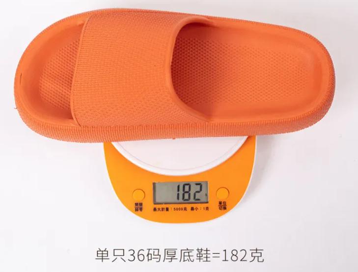 走在“云端上”的拖鞋，震撼脚丫的棉花级触感，一秒解压超柔软