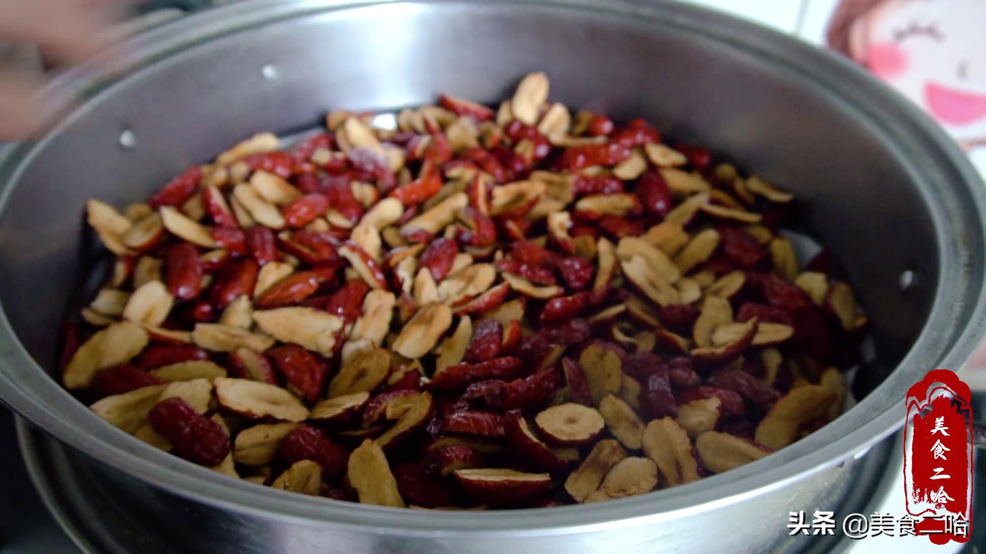 中秋节自制月饼馅料怎么配好吃,中秋节怎么做豆沙月饼