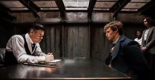 过海关被拉进小黑屋会发生什么,过海关被关进小黑屋怎么办