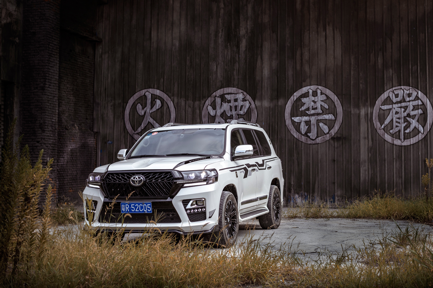 速改案例|看到iPhone11Pro，兰酷的整车速改师笑了