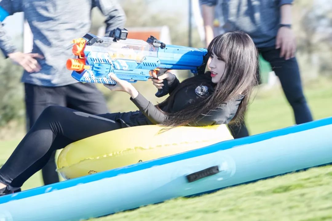 程潇反重力铁刘海,程潇的铁刘海的原因是什么