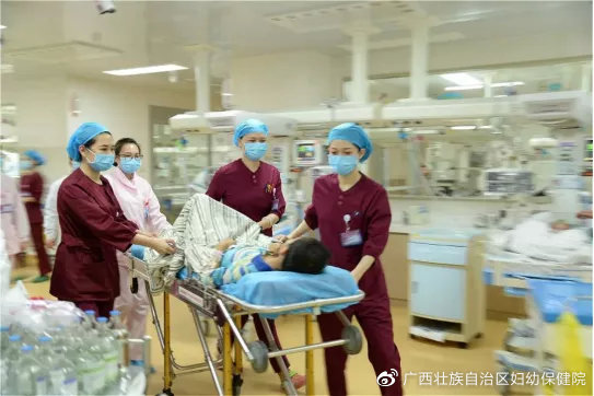 90后医生事迹有感,关于90后白衣天使的事例