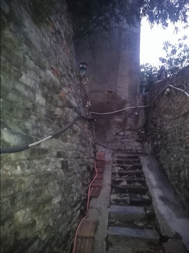 王玉：余沟初秋与老城老人