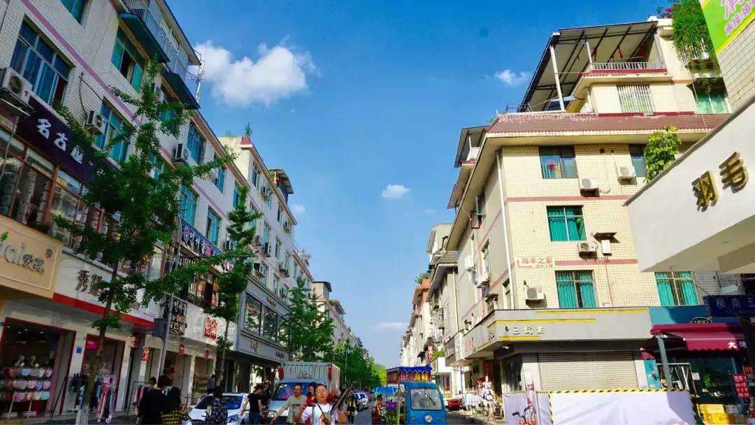 如果可以,请把我留在温江大学城!