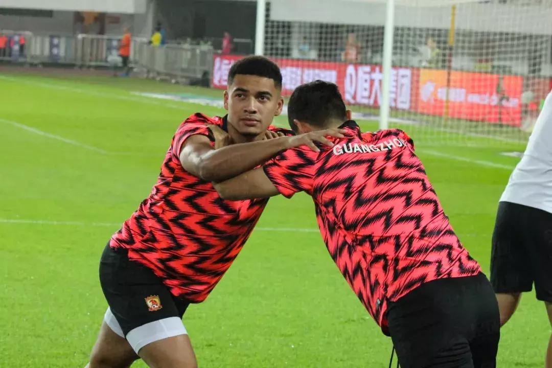 塔利斯卡对恒大比赛视频,恒大鲁能塔利斯卡