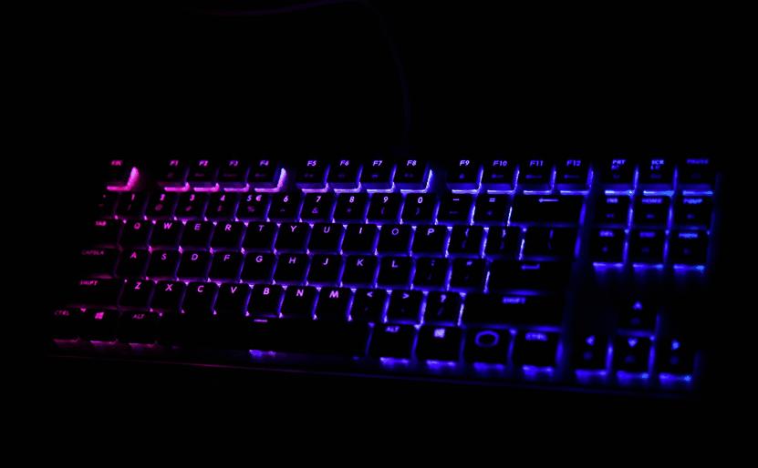 酷冷键盘sk630换键帽,酷冷至尊SK630机械键盘灯光演示