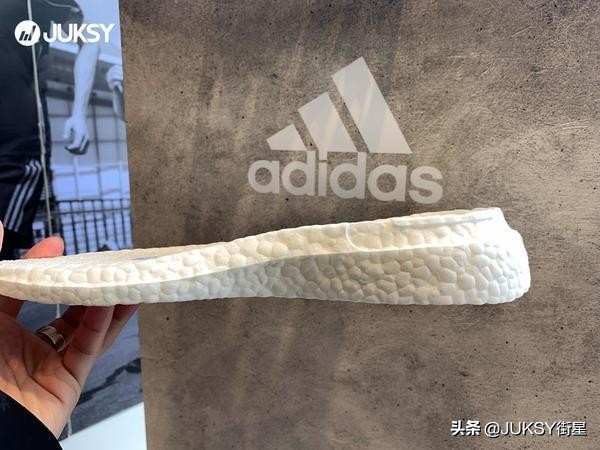 别人穿跑鞋像余文乐自己穿就像余天？那是因为你没选到这5双！