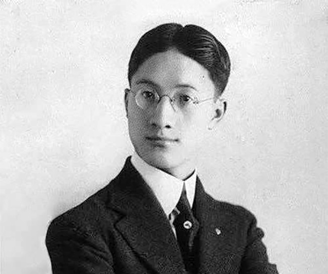 林徽因被冰心暗讽，被鲁迅骂“不纯洁”，为何她本人从不还嘴？