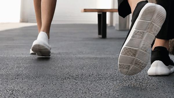 49元一只袜子的鞋子,69元一双的棉袜