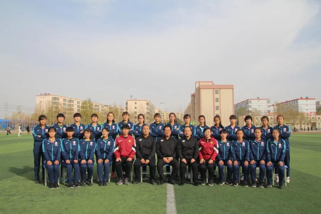 白银市靖远县艺术高中女子足球队,甘肃省靖远二中女足