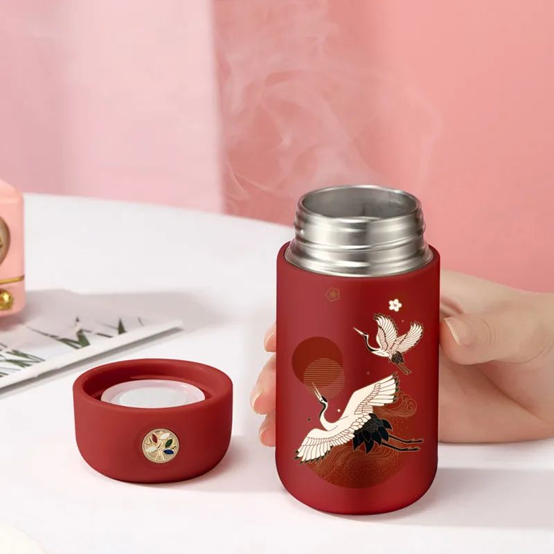 创意保温杯高颜值,科技感保温杯单手开盖