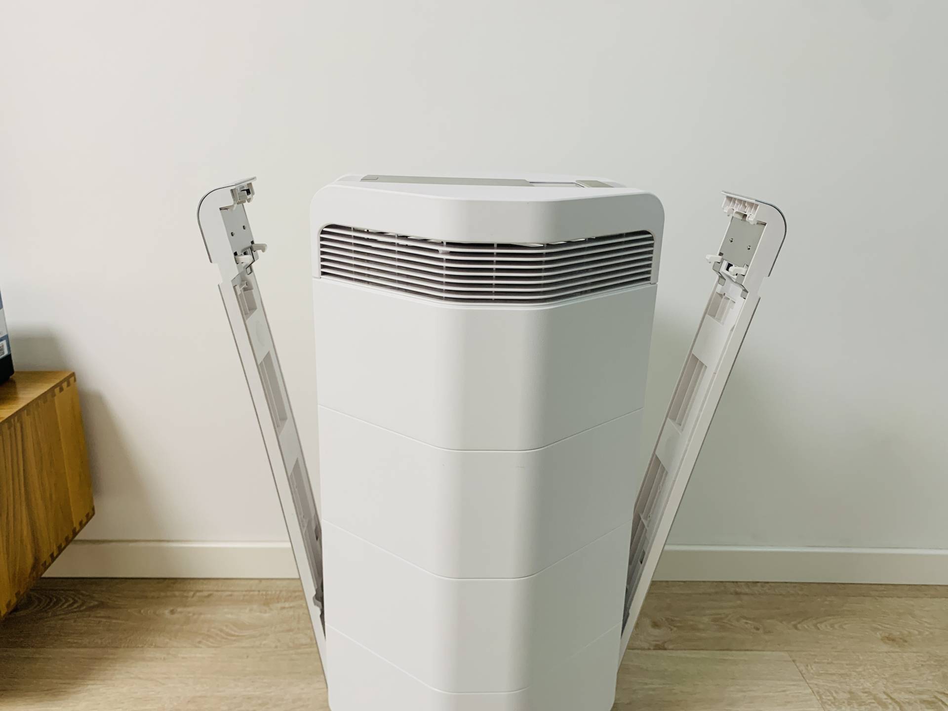 艾泊斯空气净化器出到几代了,艾泊斯和iqair空气净化器对比