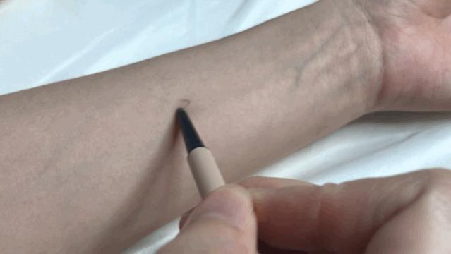 适合新手的一款网红眉笔,最流行的眉笔画出来特好看