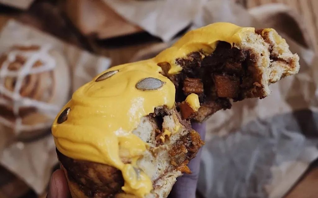 花椒、蛋烘糕和肉桂,对头,这里是咖啡店