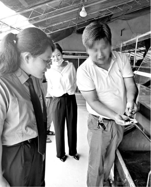 中国水蛭大王,水蛭大王张长威