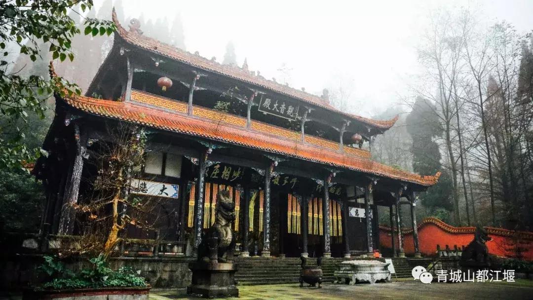 听我的，国庆这样玩！@24处都江堰好玩地，不止拜水问道、诗乡金秋，水灵妹带你解锁更多新耍法~