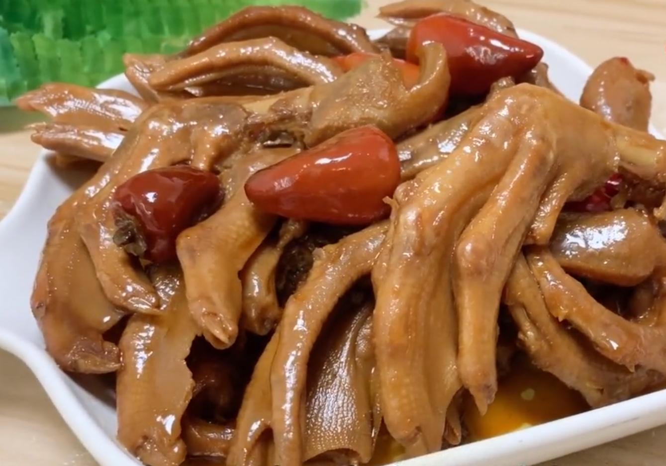 传统卤鸭掌做法,卤鸭掌家庭版正宗制作方法