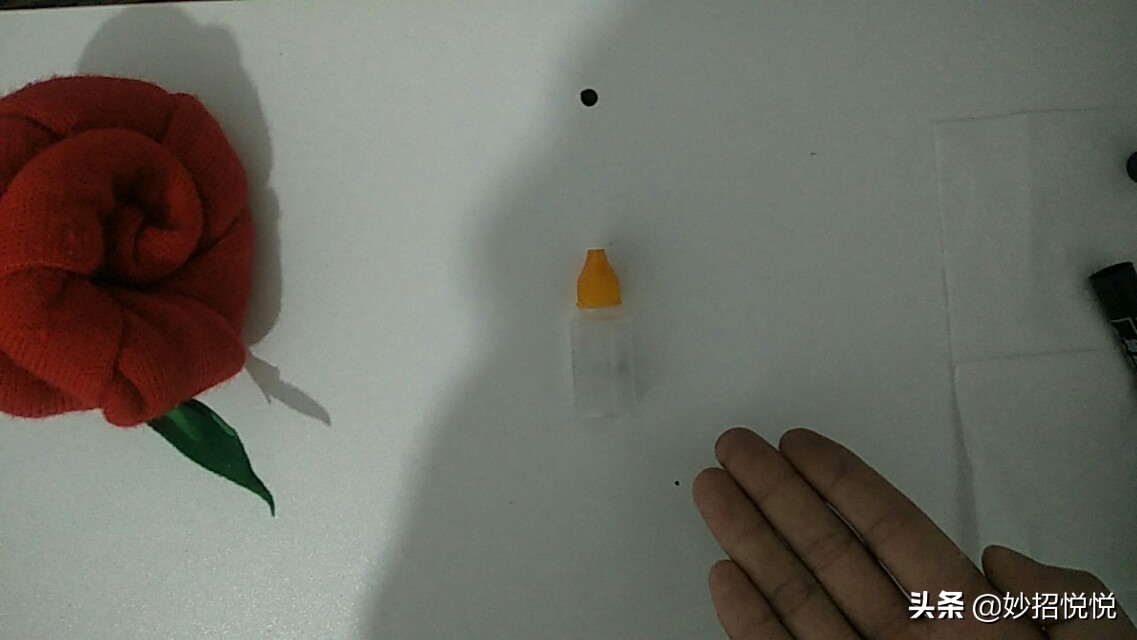 眼线笔买回来不出水怎么办,买的眼线笔不出水怎么办视频讲解