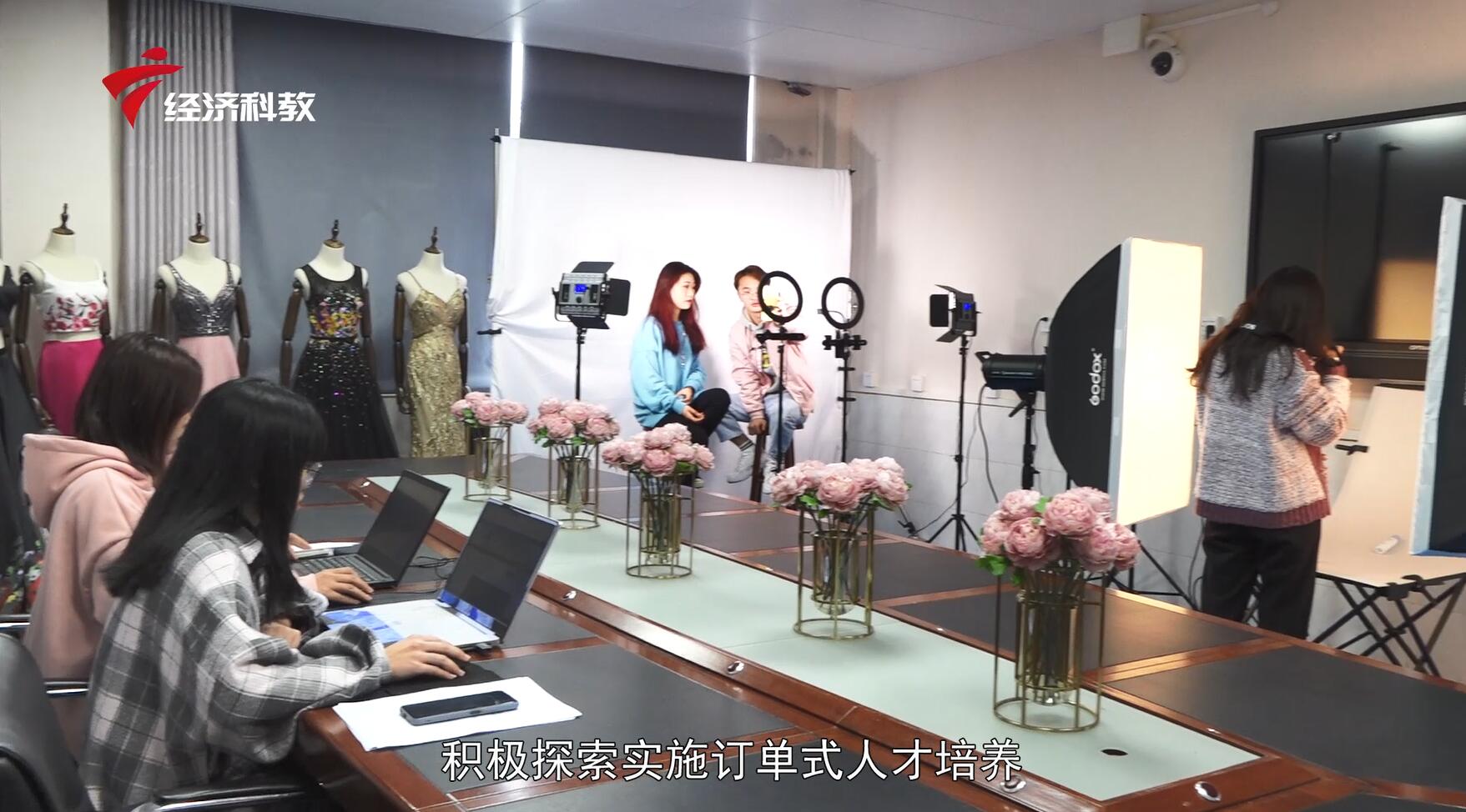 广东新焦点栏目,广东电视台新闻直播回放