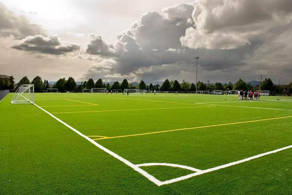 快来报名吧！盛夏到“草原避暑之都”来踢球~~~