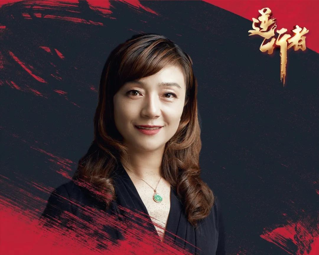 昆明致敬最美逆行者,云南曲靖致敬抗疫英雄