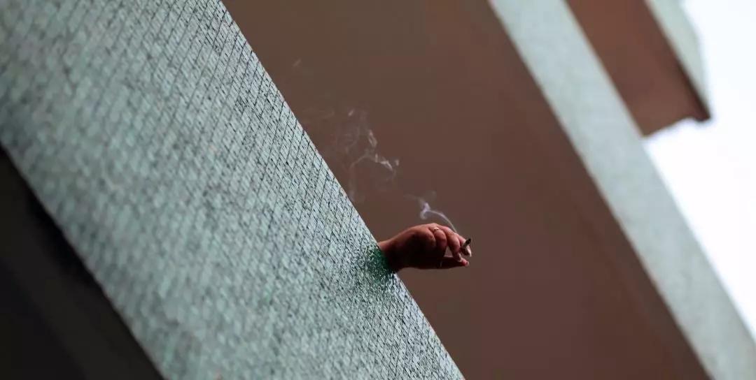 干脆的拒绝是成年人的最高情商,委婉的拒绝一个人又给他面子