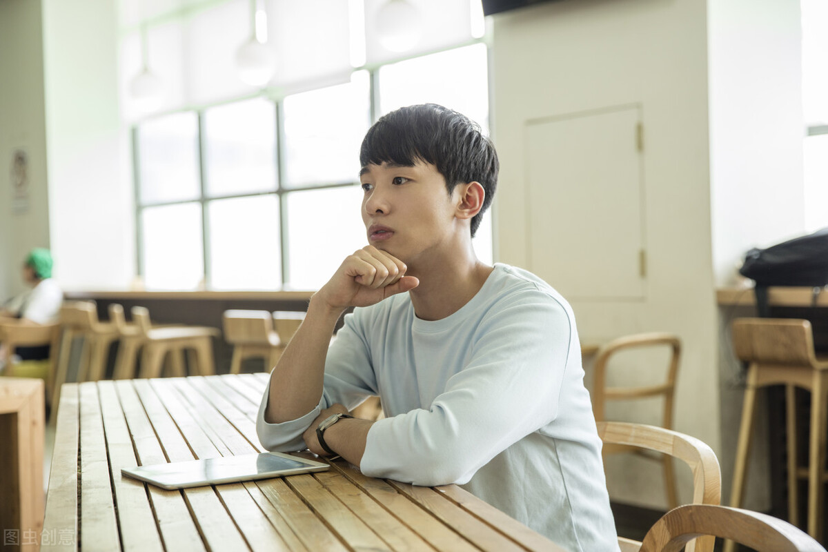 重庆大姐开美容店，用“人性弱点”办活动，年收入80万，可复制