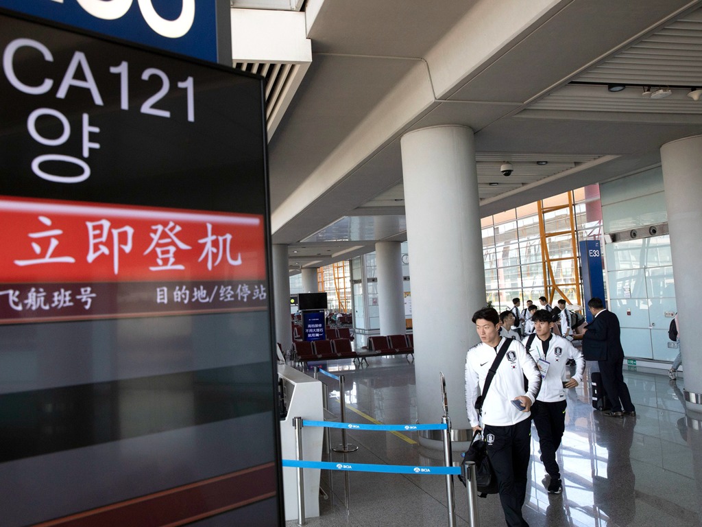 无观众球赛视频大全,朝鲜男足对阵日本男足